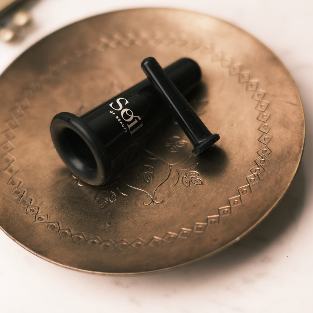 Soil of Beauty imukupit on tehty lääkinnällisestä silikonista, ja siksi niitä on turvallista käyttää kasvoille.